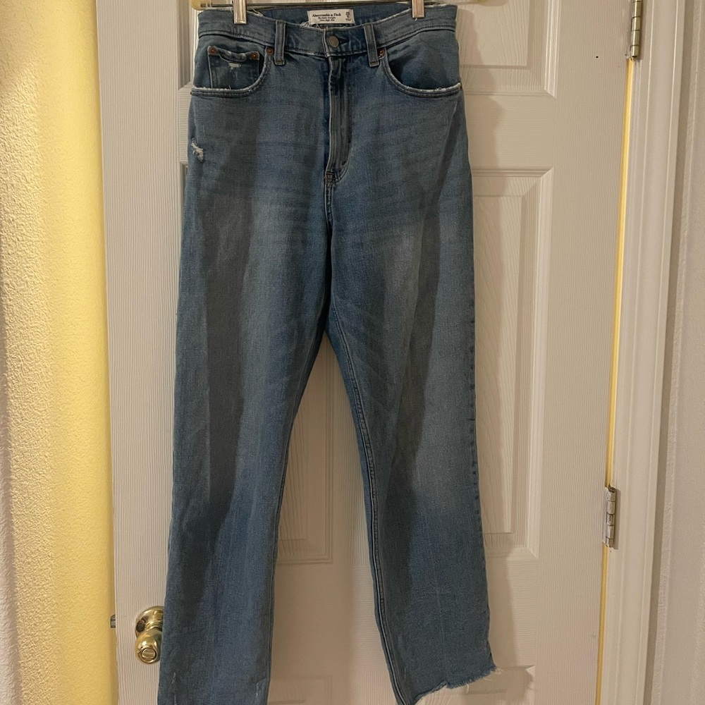 Abercrombie The Ankle Straight Ultra High Rise